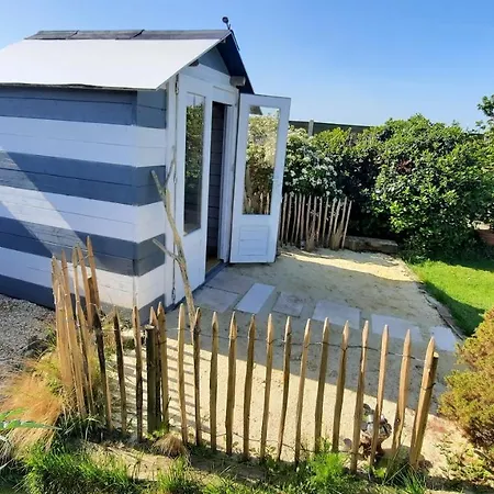 Holiday home Galets Et Bois Flottes Proche Gold Meuble De Tourisme 4 Etoiles Meuvaines