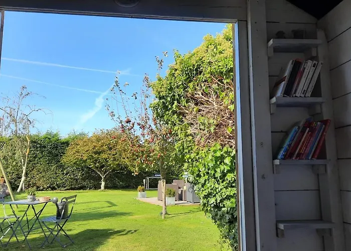 Semesterbostad Galets Et Bois Flottes Proche Gold Meuble De Tourisme 4 Etoiles Meuvaines