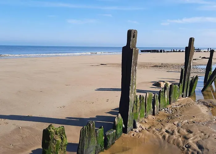 Galets Et Bois Flottes Proche Gold Meuble De Tourisme 4 Etoiles *