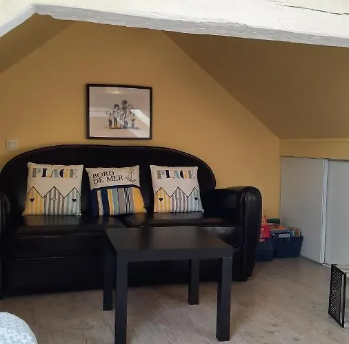 Galets Et Bois Flottes Proche Gold Meuble De Tourisme 4 Etoiles Semesterbostad *