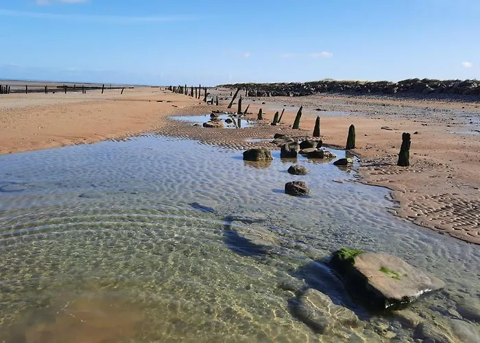 Galets Et Bois Flottes Proche Gold Meuble De Tourisme 4 Etoiles Semesterbostad Meuvaines