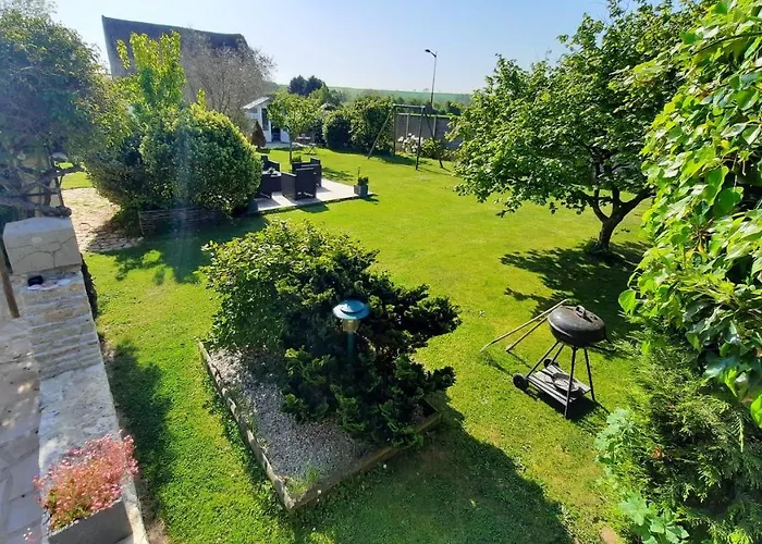 Semesterbostad Galets Et Bois Flottes Proche Gold Meuble De Tourisme 4 Etoiles