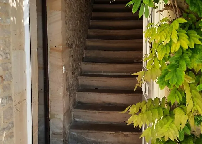 Semesterbostad Galets Et Bois Flottes Proche Gold Meuble De Tourisme 4 Etoiles Meuvaines